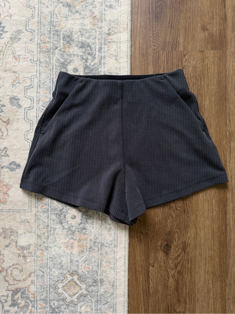 Lululemon ribbed Softstreme shorts